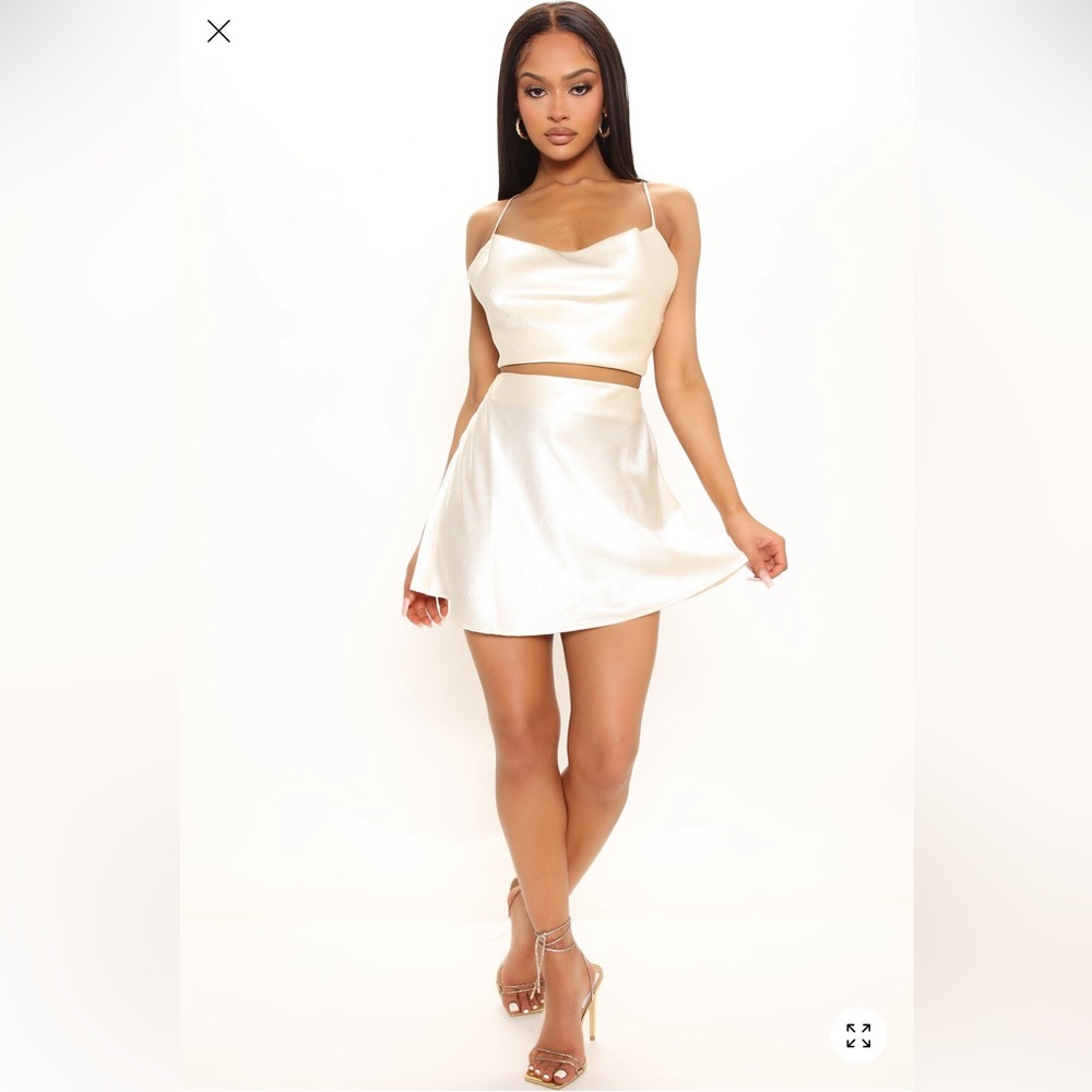 NWT Fashion Nova Pearl White SET